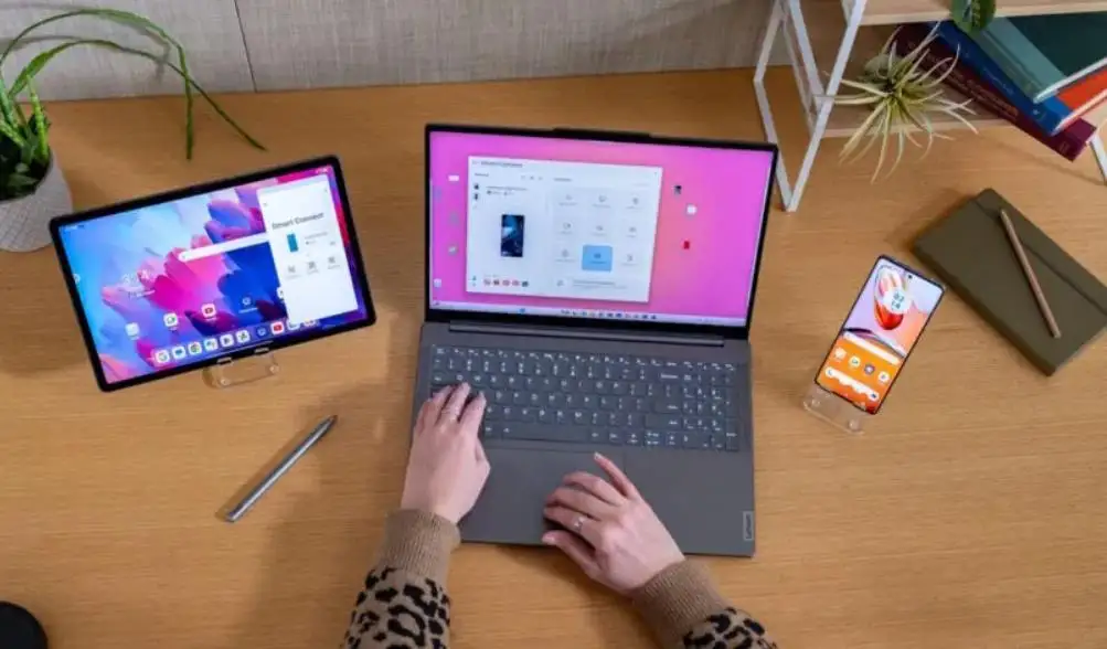 MWC 2024:联想与摩托罗拉推出Smart Connect,打造无缝多设备体验