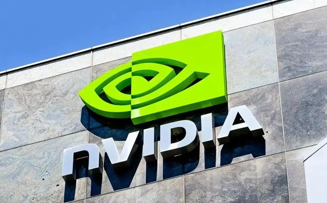 英伟达NVIDIA推出企业级生成式AI微服务,加速AI应用部署与创新