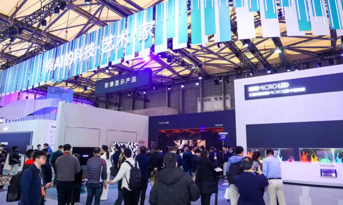 三星AWE2024展新品:AI与艺术结合开启智慧家居新纪元