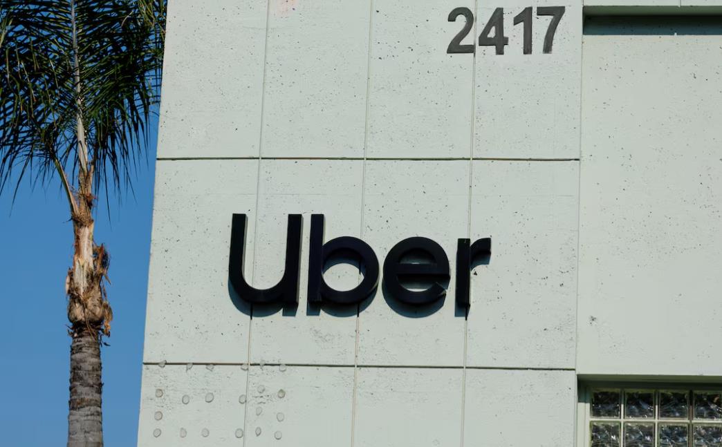 美明尼阿波利斯网约车司机最低工资获推迟,Lyft和Uber延长服务