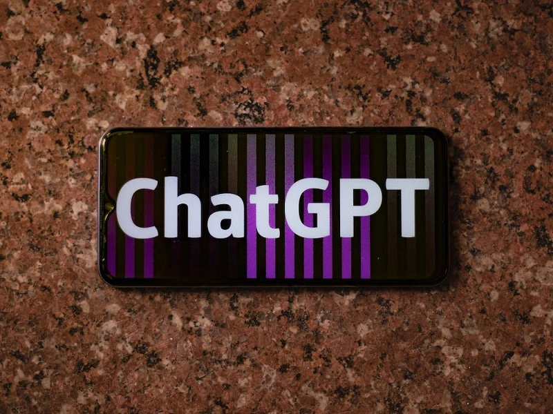 OpenAI推出为大学开发的ChatGPT Edu教育版，对话和数据不用于训练模型