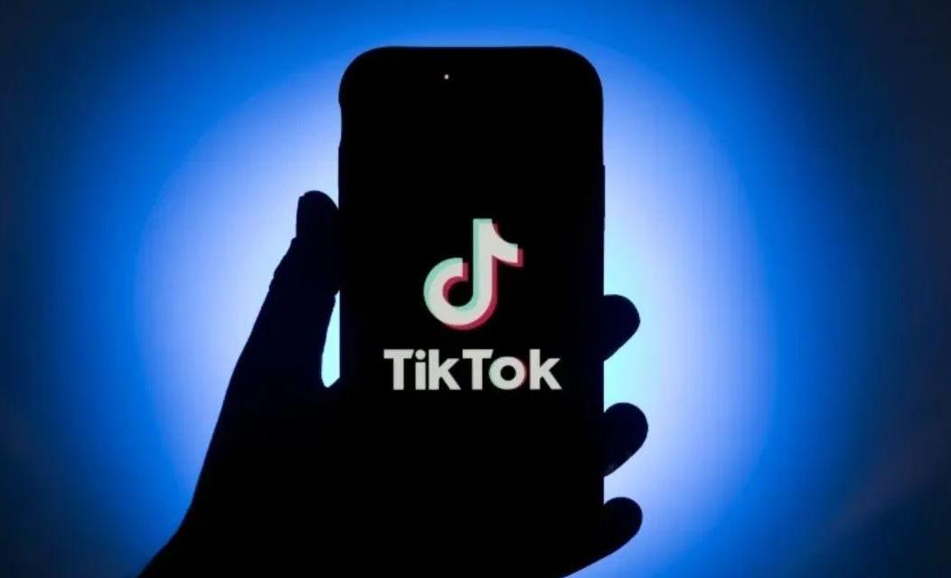 TikTok加强AI生成内容识别,与Adobe合作引入“内容凭证”系统