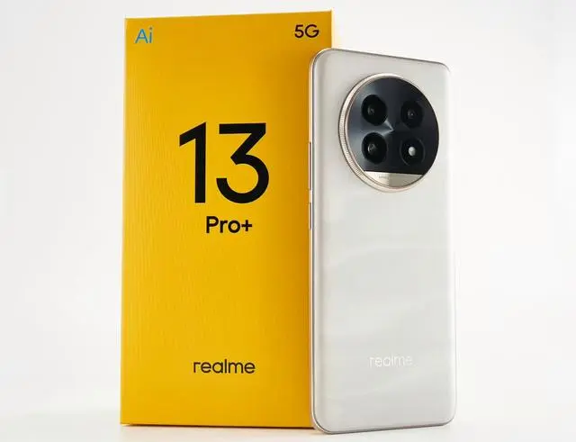 真我13 Pro+首发评测:千元价位段真能有旗舰影像表现?